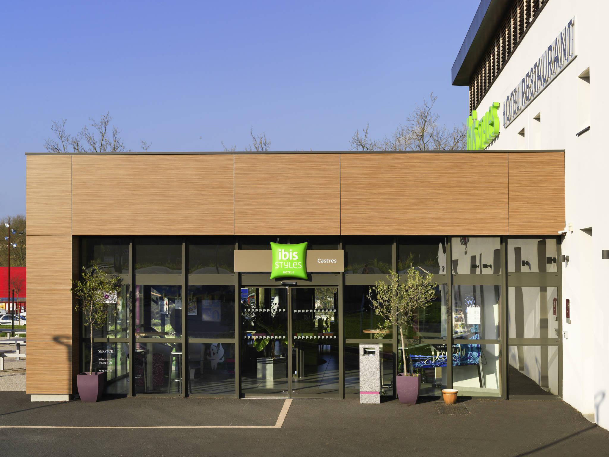 Ibis Styles Castres Hotel Castres  Buitenkant foto