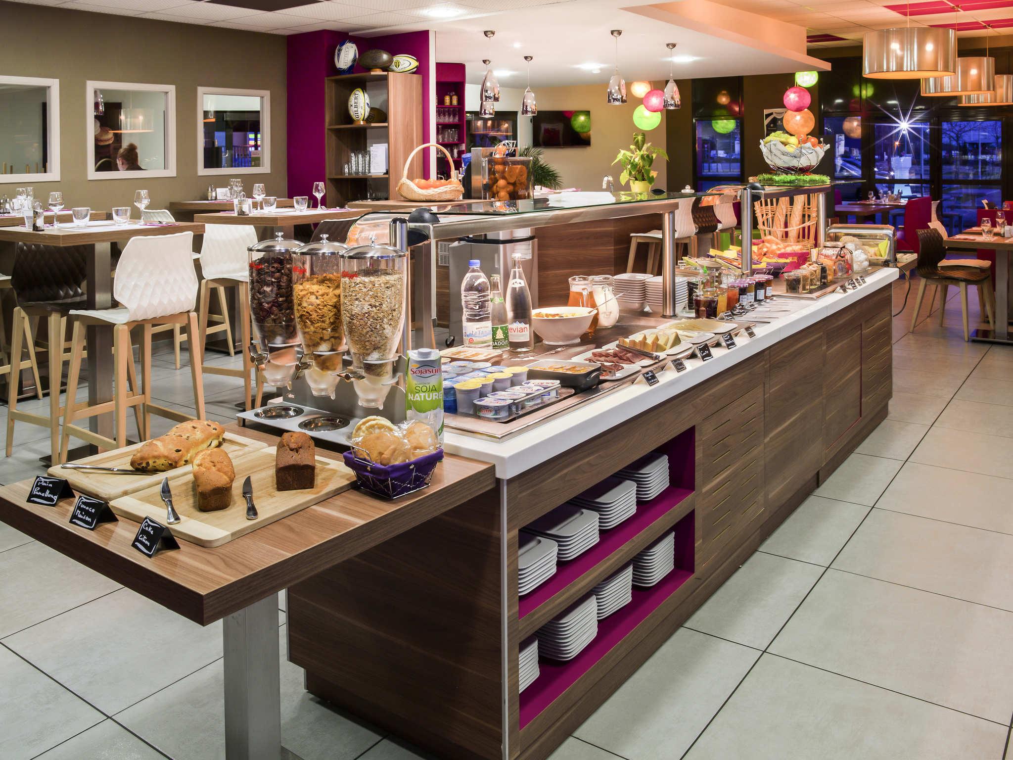 Ibis Styles Castres Hotel Castres  Buitenkant foto